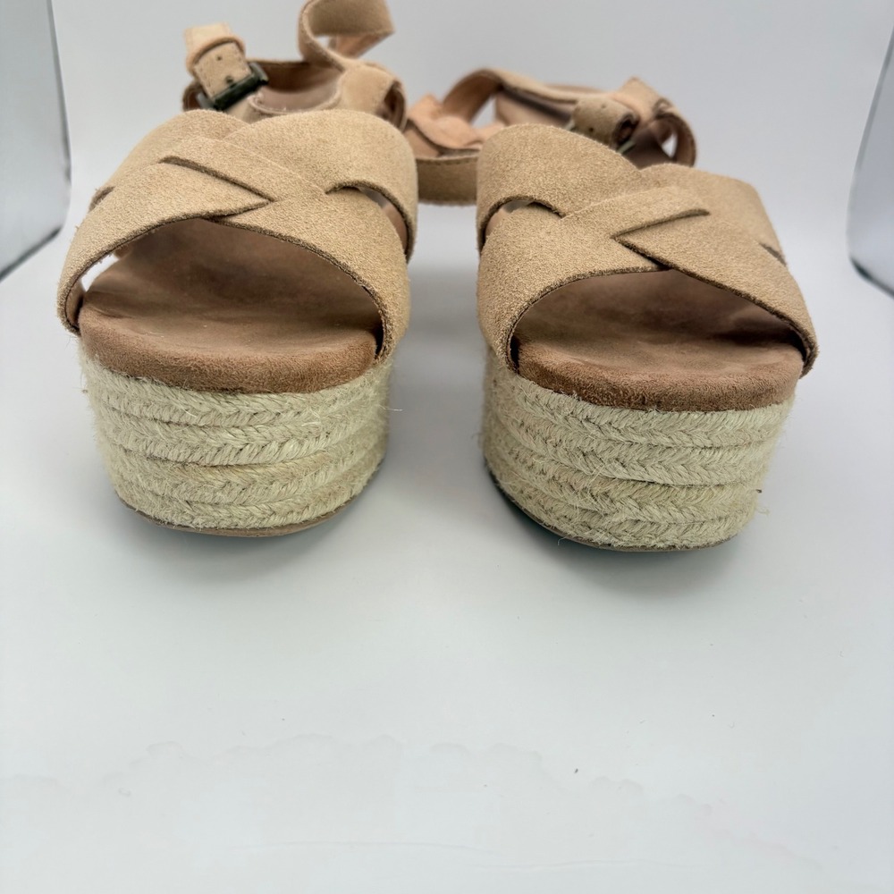 Toms Womens 9 Sandals Tan Suede Espadrille Willow Wedge Platform Honey 3.5" Heel - Picture 3 of 11